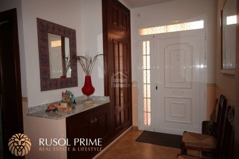 Huvila myytävänä Sant Lluis, Menorca, Espanja, 6 makuuhuonetta, 279 m2 No. 11145 - kuva 10