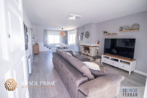 Talo myytävänä Coma-Ruga, Tarragona, Espanja, 4 makuuhuonetta, 180 m2 No. 12012 - kuva 6