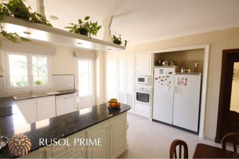 Huvila myytävänä Mahon, Menorca, Espanja, 6 makuuhuonetta, 442 m2 No. 10892 - kuva 5