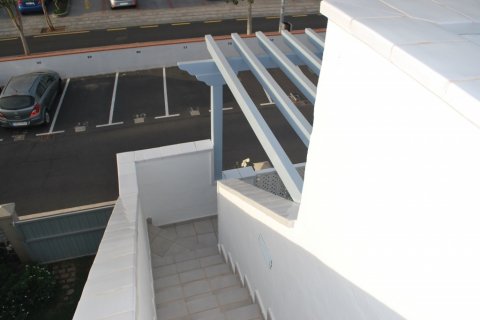 Kattohuoneisto myytävänä Costa del Silencio, Tenerife, Espanja, 2 makuuhuonetta, 60 m2 No. 18353 - kuva 23