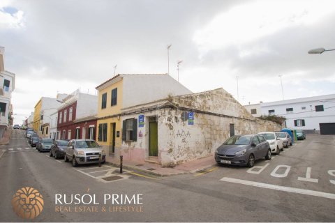 Kaupunkipientalo myytävänä Es Castell, Menorca, Espanja , 71 m2 No. 10649 - kuva 1
