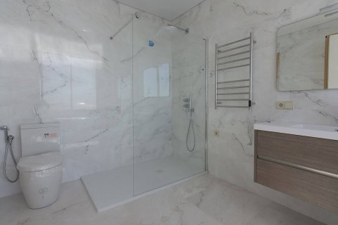 Huvila myytävänä Tossa de Mar, Girona, Espanja, 5 makuuhuonetta, 571 m2 No. 15920 - kuva 17