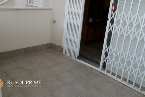 Huoneisto myytävänä Coma-Ruga, Tarragona, Espanja, 3 makuuhuonetta, 75 m2 No. 11726 - kuva 3