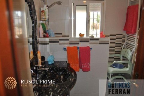 Talo myytävänä Coma-Ruga, Tarragona, Espanja, 5 makuuhuonetta, 320 m2 No. 11616 - kuva 15