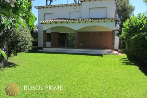 Talo myytävänä Coma-Ruga, Tarragona, Espanja, 5 makuuhuonetta, 190 m2 No. 11658 - kuva 1