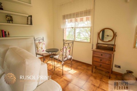 Talo myytävänä Coma-Ruga, Tarragona, Espanja, 4 makuuhuonetta, 243 m2 No. 11609 - kuva 9