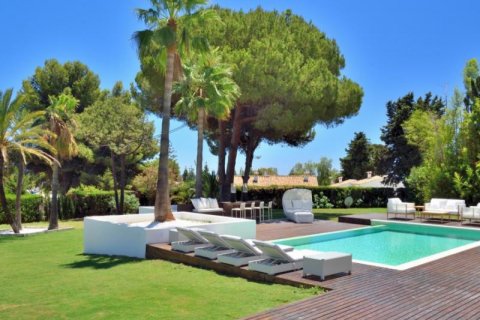 Huvila myytävänä Marbella, Malaga, Espanja, 6 makuuhuonetta, 500 m2 No. 20907 - kuva 21