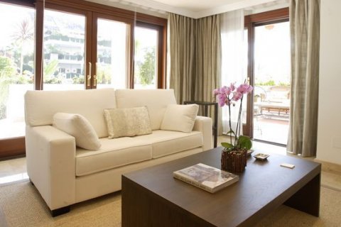 Kattohuoneisto myytävänä Marbella, Malaga, Espanja, 3 makuuhuonetta, 205 m2 No. 20869 - kuva 18