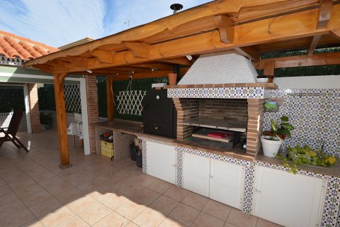 Huvila myytävänä Cabo Roig, Alicante, Espanja, 3 makuuhuonetta, 239 m2 No. 19355 - kuva 8