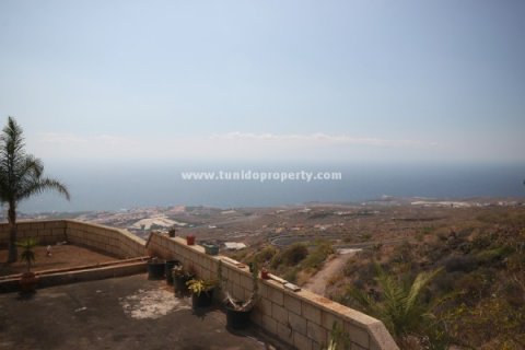 Huvila myytävänä Los Menores, Tenerife, Espanja, 6 makuuhuonetta, 600 m2 No. 24283 - kuva 2