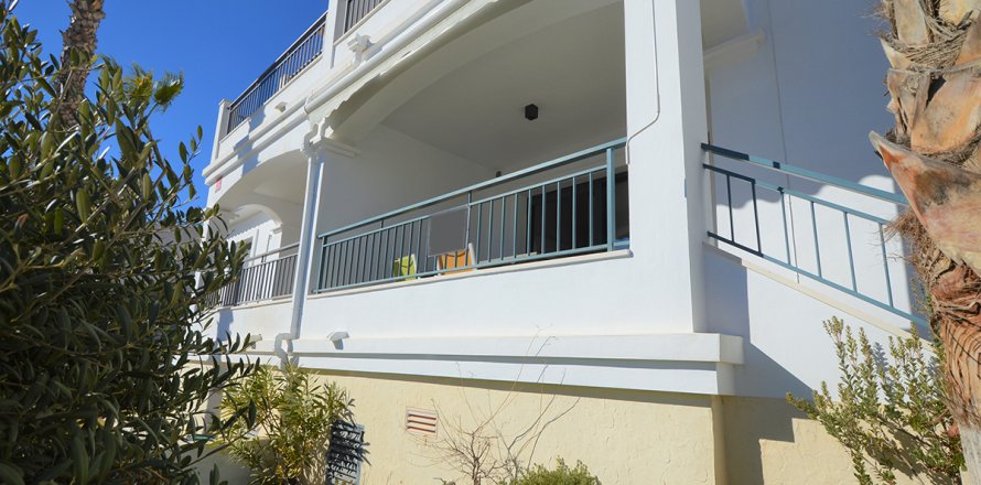 Huoneisto Villamartin, Alicante, Espanja 2 makuuhuonetta, 78 m2 No. 19379