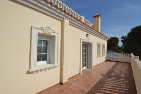 Huvila myytävänä Cabo Roig, Alicante, Espanja, 4 makuuhuonetta, 200 m2 No. 19201 - kuva 3