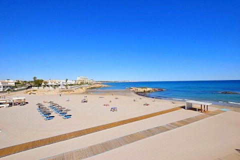 Huvila myytävänä Cabo Roig, Alicante, Espanja, 7 makuuhuonetta, 600 m2 No. 29039 - kuva 30