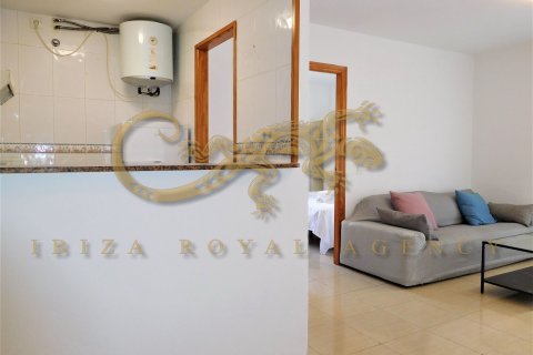 Huoneisto vuokrattavana Ibiza town, Ibiza, Espanja, 1 makuuhuone, 50 m2 No. 30817 - kuva 2