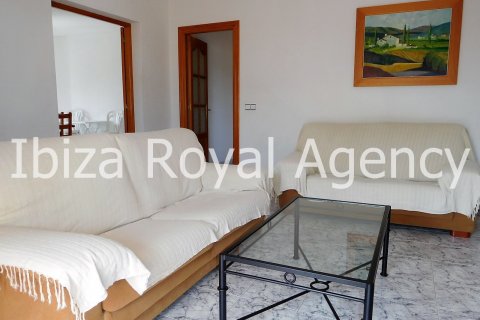 Huvila vuokrattavana San Antonio De Portmany, Ibiza, Espanja, 4 makuuhuonetta, 230 m2 No. 30878 - kuva 10