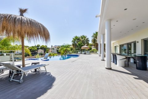 Huvila myytävänä Benissa, Alicante, Espanja, 6 makuuhuonetta, 587 m2 No. 24837 - kuva 6