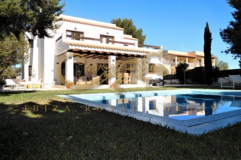 Huvila vuokrattavana Port Des Torrent, Ibiza, Espanja, 4 makuuhuonetta, 372 m2 No. 30838 - kuva 5