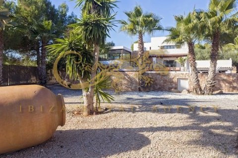 Huvila myytävänä Santa Eulalia Del Rio, Ibiza, Espanja, 11 makuuhuonetta, 710 m2 No. 30811 - kuva 14