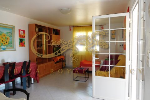 Huvila vuokrattavana Sant Joan de Labritja, Ibiza, Espanja, 2 makuuhuonetta, 120 m2 No. 30880 - kuva 7