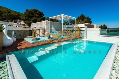 Huvila myytävänä Santa Eulalia Del Rio, Ibiza, Espanja, 5 makuuhuonetta, 268 m2 No. 30859 - kuva 1