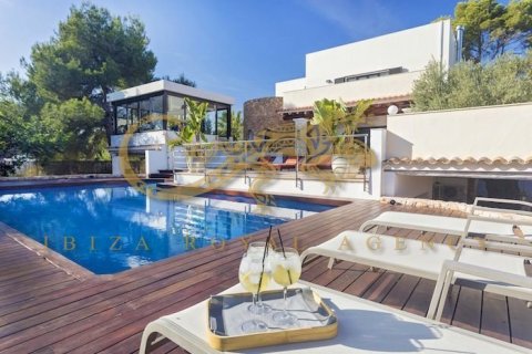 Huvila myytävänä Santa Eulalia Del Rio, Ibiza, Espanja, 11 makuuhuonetta, 710 m2 No. 30811 - kuva 12