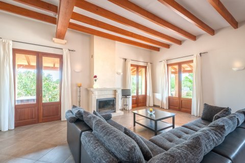 Finca myytävänä Portocolom, Mallorca, Espanja, 6 makuuhuonetta, 602 m2 No. 32445 - kuva 12