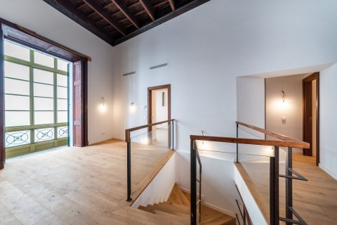 Huoneisto myytävänä Palma de Majorca, Mallorca, Espanja, 3 makuuhuonetta, 226 m2 No. 33438 - kuva 2