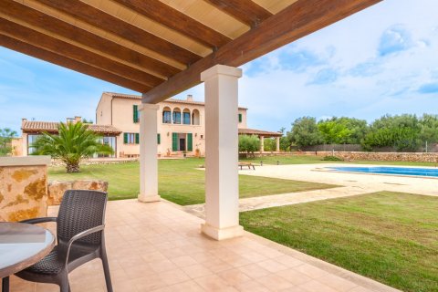 Finca myytävänä Portocolom, Mallorca, Espanja, 6 makuuhuonetta, 602 m2 No. 32445 - kuva 5