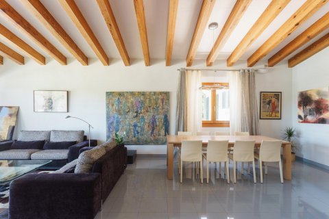 Finca myytävänä Pollenca, Mallorca, Espanja, 4 makuuhuonetta, 410 m2 No. 33070 - kuva 2