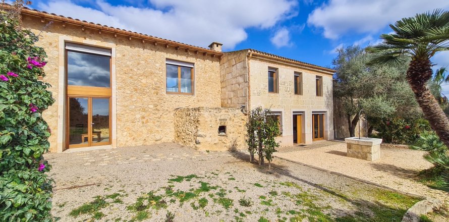 Huvila Manacor, Mallorca, Espanja 5 makuuhuonetta, 456 m2 No. 32342