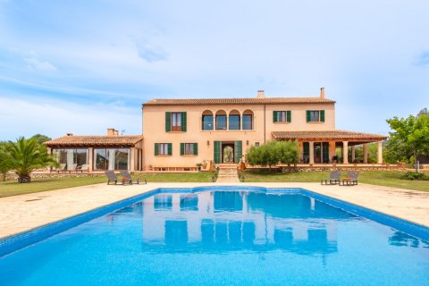 Finca myytävänä Portocolom, Mallorca, Espanja, 6 makuuhuonetta, 602 m2 No. 32445 - kuva 2