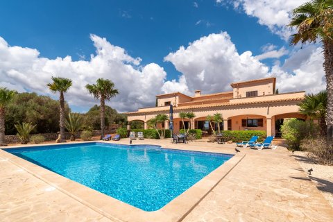 Finca myytävänä Santanyi, Mallorca, Espanja, 6 makuuhuonetta, 596 m2 No. 32743 - kuva 1