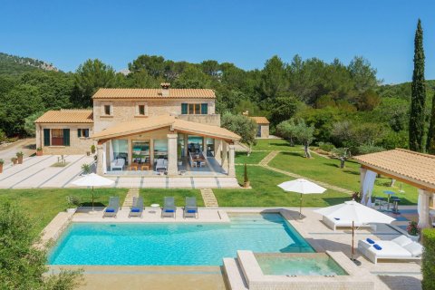 Finca myytävänä Pollenca, Mallorca, Espanja, 4 makuuhuonetta, 410 m2 No. 33070 - kuva 1