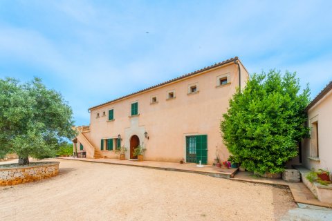 Finca myytävänä Portocolom, Mallorca, Espanja, 6 makuuhuonetta, 602 m2 No. 32445 - kuva 4