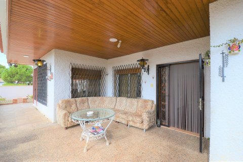 Huvila myytävänä Campoamor, Alicante, Espanja, 8 makuuhuonetta, 321 m2 No. 35313 - kuva 3