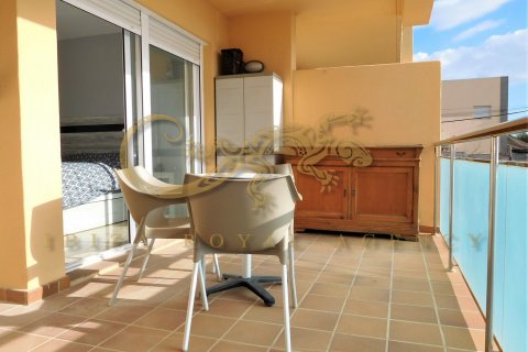 Huoneisto vuokrattavana Sa Carroca, Ibiza, Espanja, 2 makuuhuonetta, 77 m2 No. 36020 - kuva 2