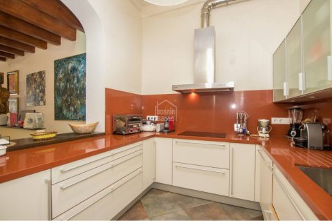 Kaupunkipientalo myytävänä Mahon, Menorca, Espanja, 8 makuuhuonetta, 698 m2 No. 24191 - kuva 6