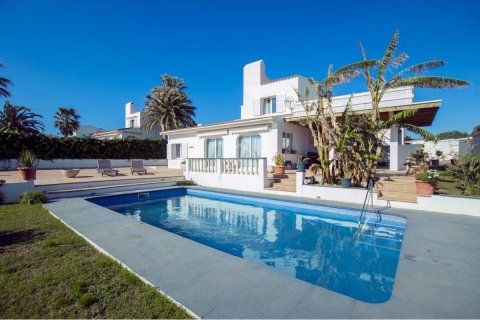 Huvila myytävänä Binibeca, Menorca, Espanja, 4 makuuhuonetta, 209 m2 No. 23778 - kuva 1