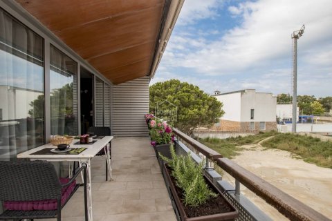 Huoneisto myytävänä Mahon, Menorca, Espanja, 3 makuuhuonetta, 147 m2 No. 23870 - kuva 4