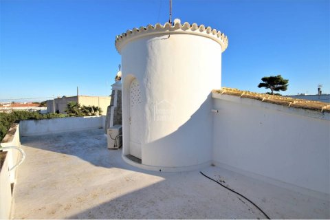Huvila myytävänä Ciutadella De Menorca, Menorca, Espanja, 3 makuuhuonetta, 165 m2 No. 23972 - kuva 13