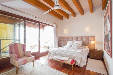 Kaupunkipientalo myytävänä Mahon, Menorca, Espanja, 8 makuuhuonetta, 698 m2 No. 24191 - kuva 7