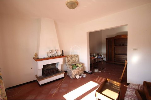 Kaupunkipientalo myytävänä Ciutadella De Menorca, Menorca, Espanja, 4 makuuhuonetta, 168 m2 No. 24126 - kuva 2