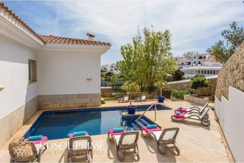 Huvila myytävänä Es Castell, Menorca, Espanja, 5 makuuhuonetta, 367 m2 No. 39307 - kuva 17