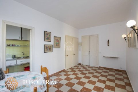 Huoneisto myytävänä Mahon, Menorca, Espanja, 10 makuuhuonetta, 978 m2 No. 11127 - kuva 15