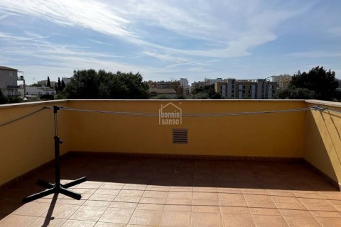 Kaupunkipientalo myytävänä Cala Millor, Mallorca, Espanja, 4 makuuhuonetta, 290 m2 No. 40314 - kuva 12