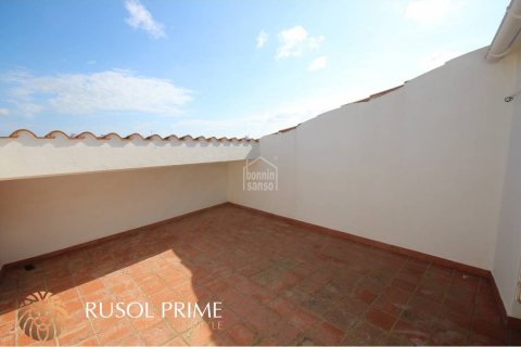 Talo myytävänä Ciutadella De Menorca, Menorca, Espanja, 15 makuuhuonetta, 420 m2 No. 39233 - kuva 3