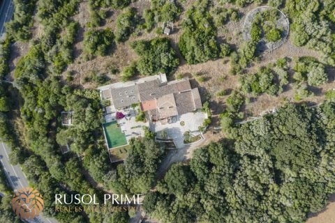 Huvila myytävänä El Migjorn Gran, Menorca, Espanja, 7 makuuhuonetta, 604 m2 No. 39168 - kuva 3