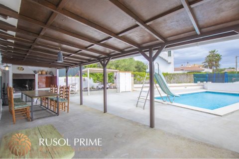 Huvila myytävänä Es Castell, Menorca, Espanja, 5 makuuhuonetta, 263 m2 No. 38268 - kuva 18