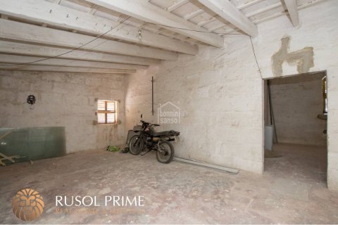 Liikekiinteistö myytävänä Ciutadella De Menorca, Menorca, Espanja , 1818 m2 No. 38272 - kuva 10