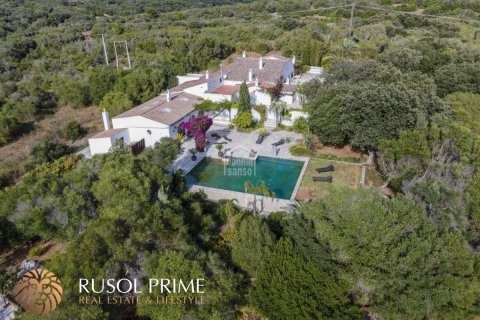 Huvila myytävänä El Migjorn Gran, Menorca, Espanja, 7 makuuhuonetta, 604 m2 No. 39168 - kuva 6